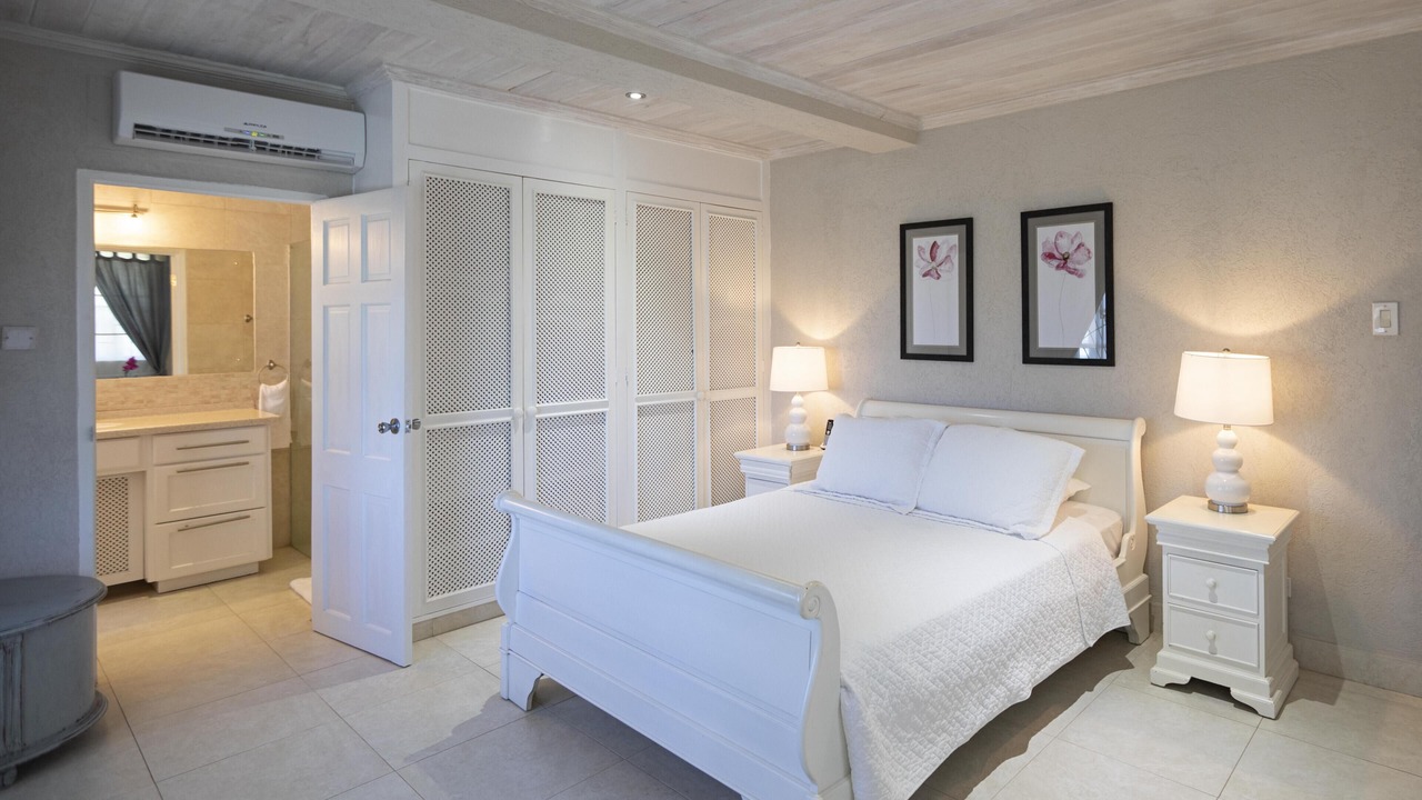 Photo of Bedroom in Douglas