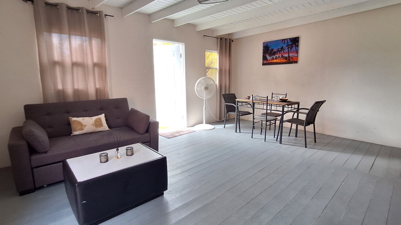 Photo of Livingroom in Wotton