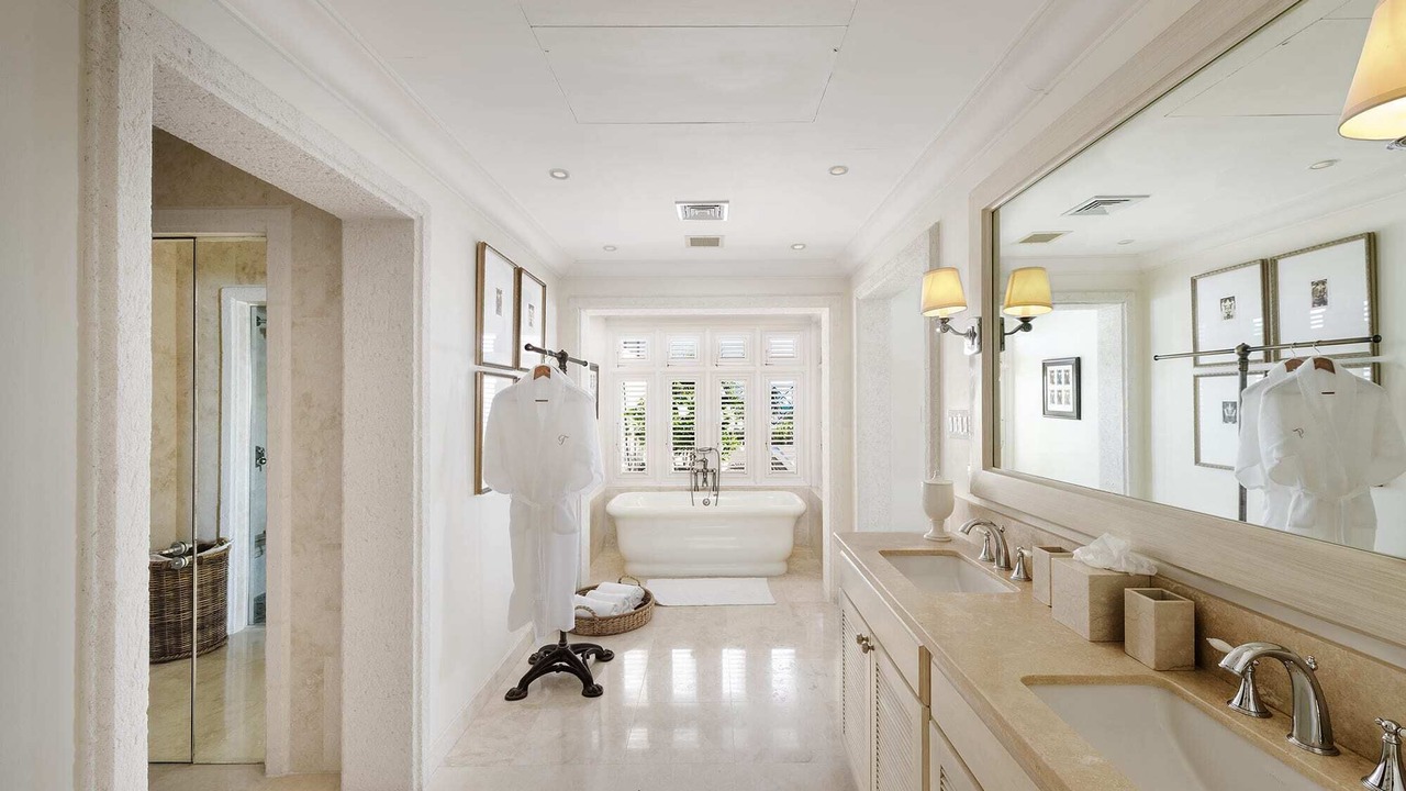 Photo of Bathroom in Durants