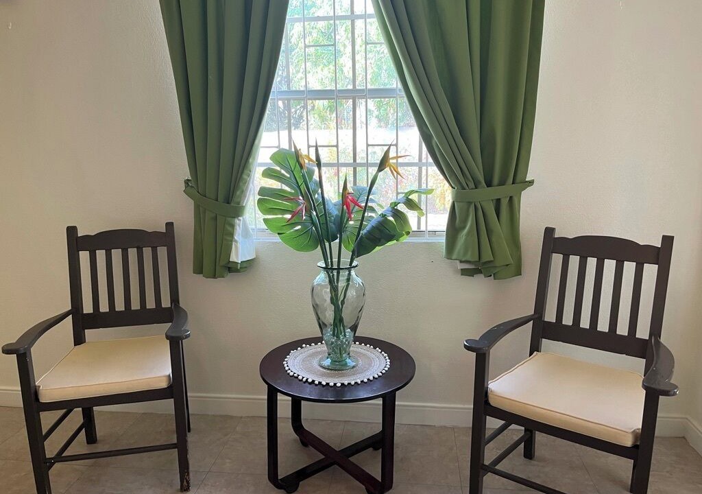 Photo of Livingroom in Marine Gardens