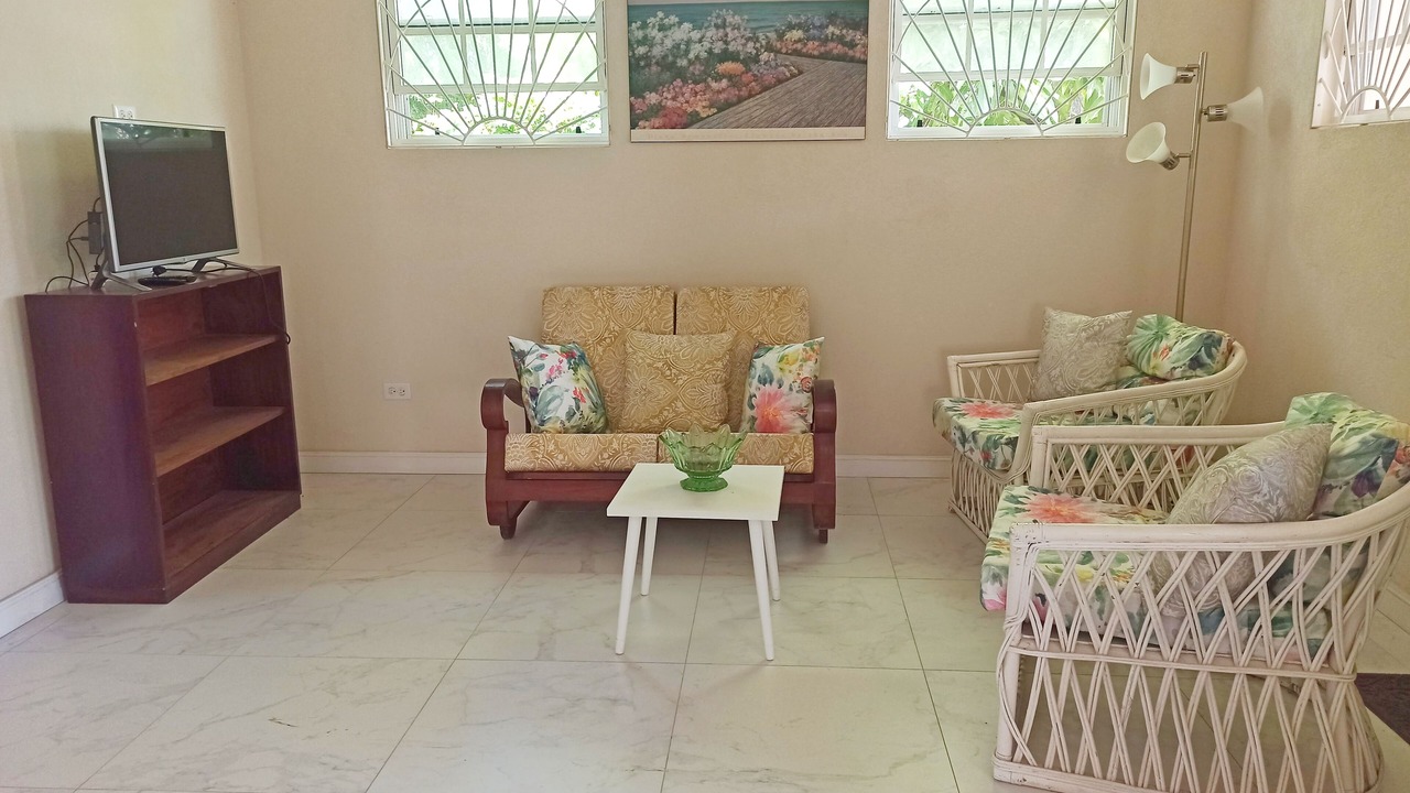 Photo of Livingroom in Fitts Village