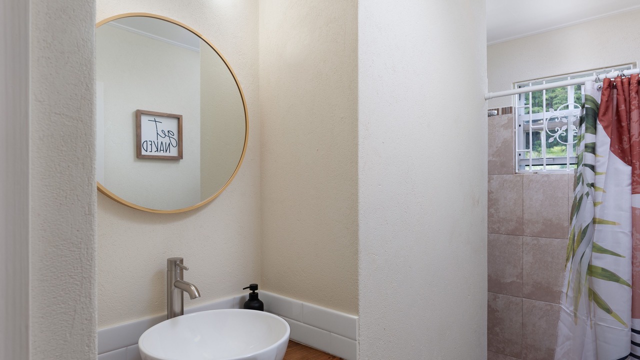 Photo of Bathroom in Lascelles