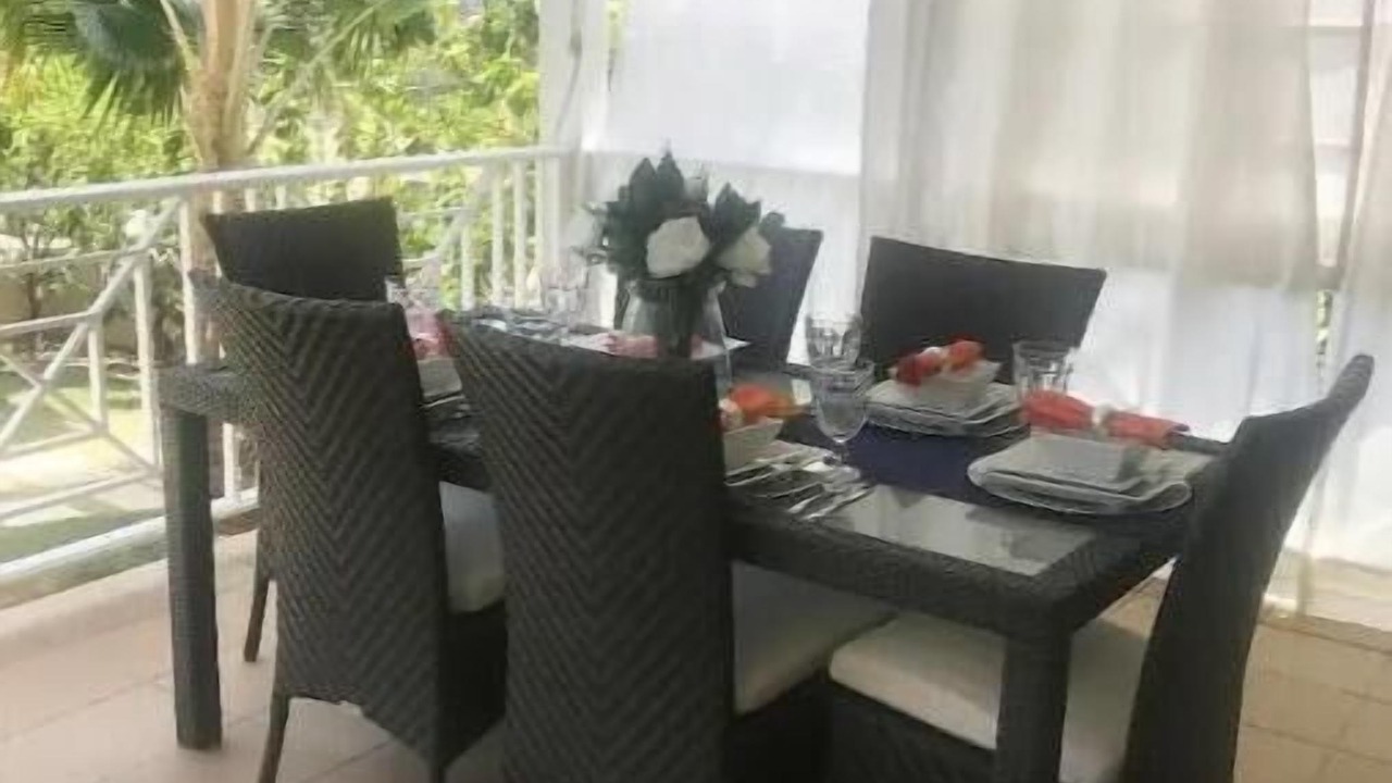 Photo of Outdoor in Weston