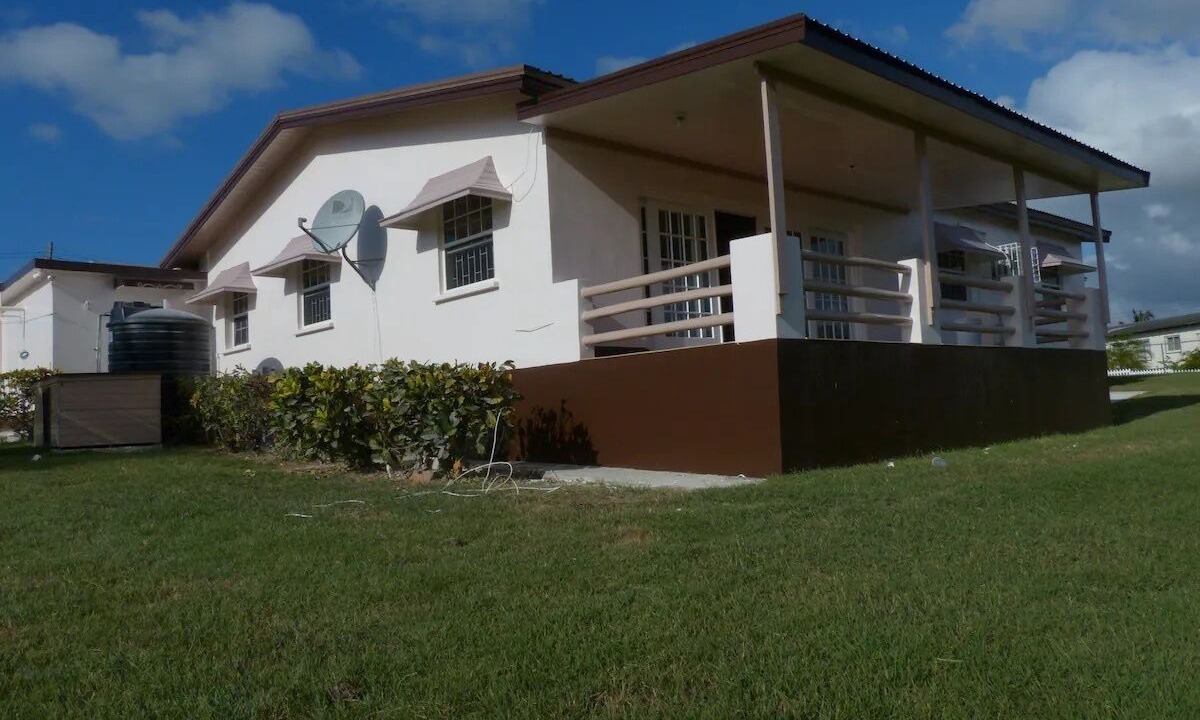 Photo of Outdoor in Bowling Alley Hill