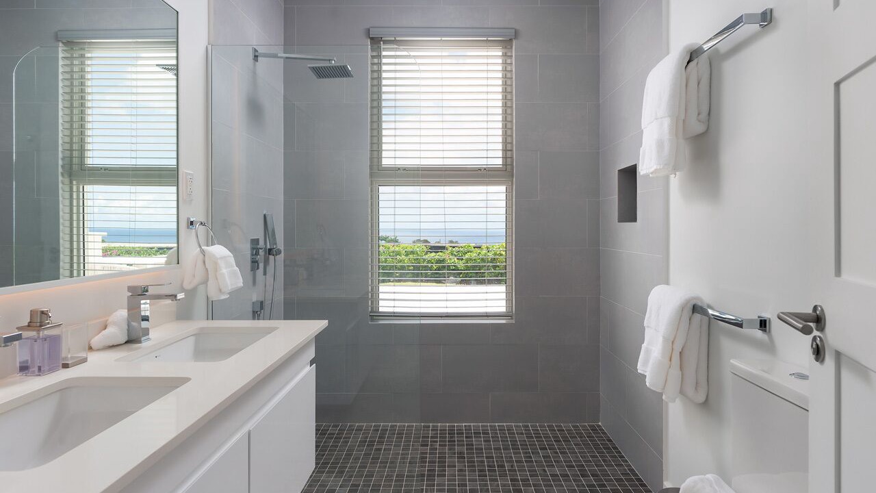 Photo of Bathroom in Merlin Bay