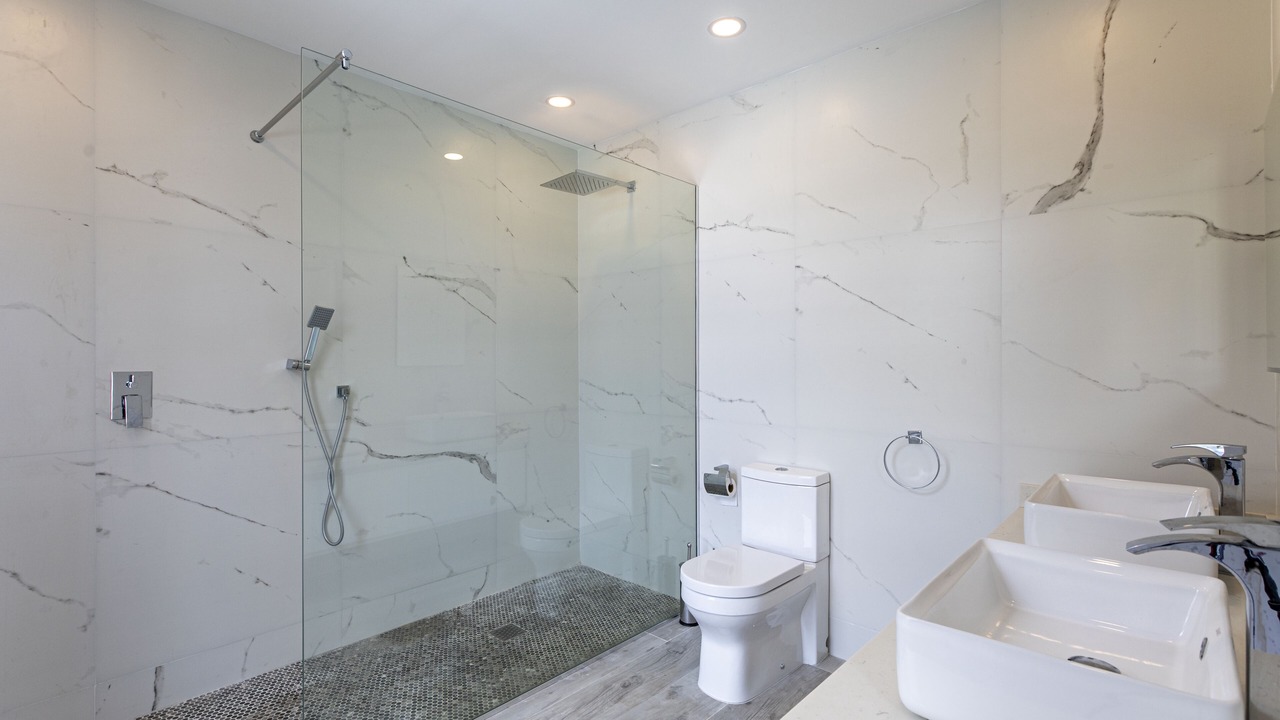 Photo of Bathroom in Lascelles
