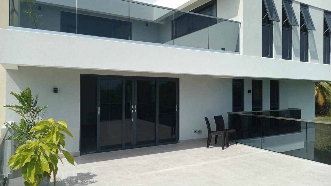 Photo of Outdoor in Oistins