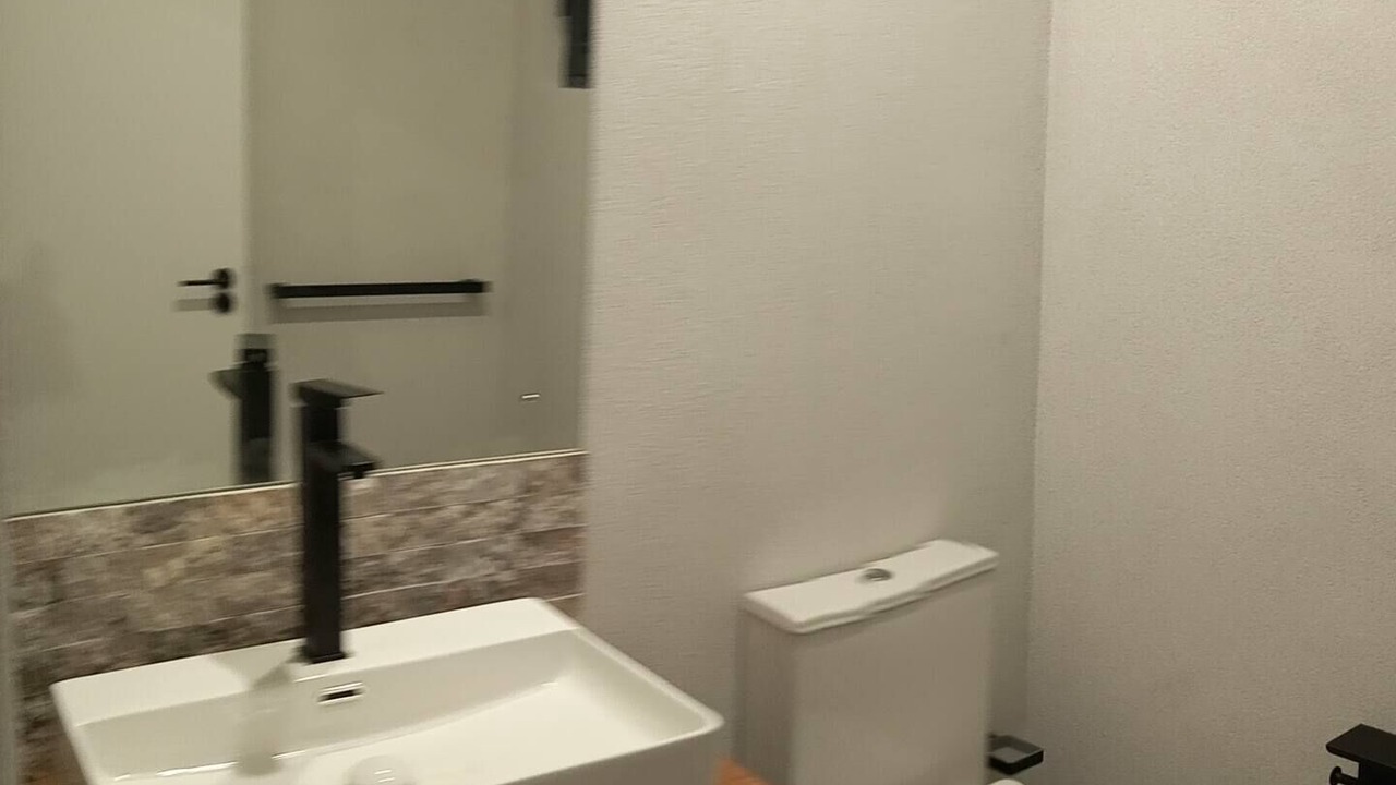 Photo of Bathroom in Oistins
