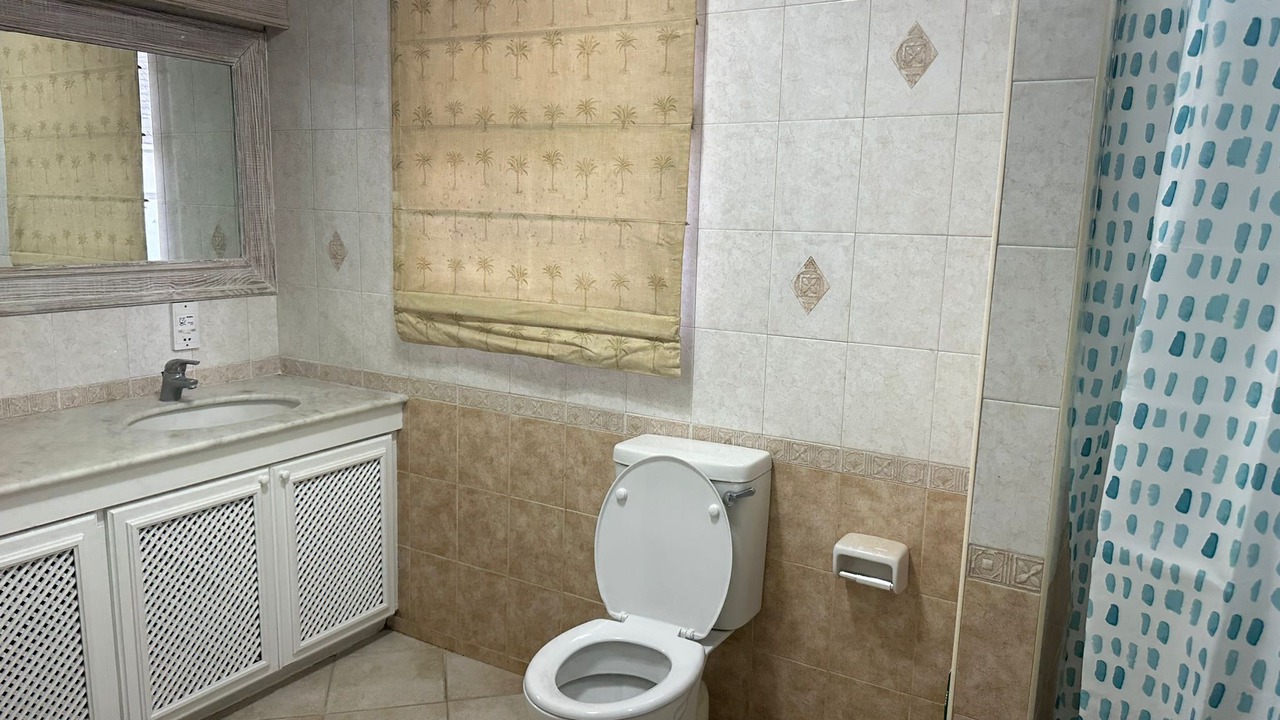 Photo of Bathroom in Brittons Hill