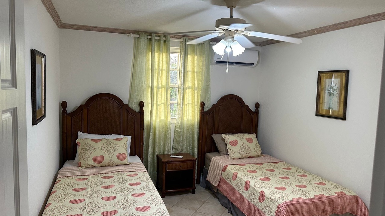 Photo of Bedroom in Brittons Hill
