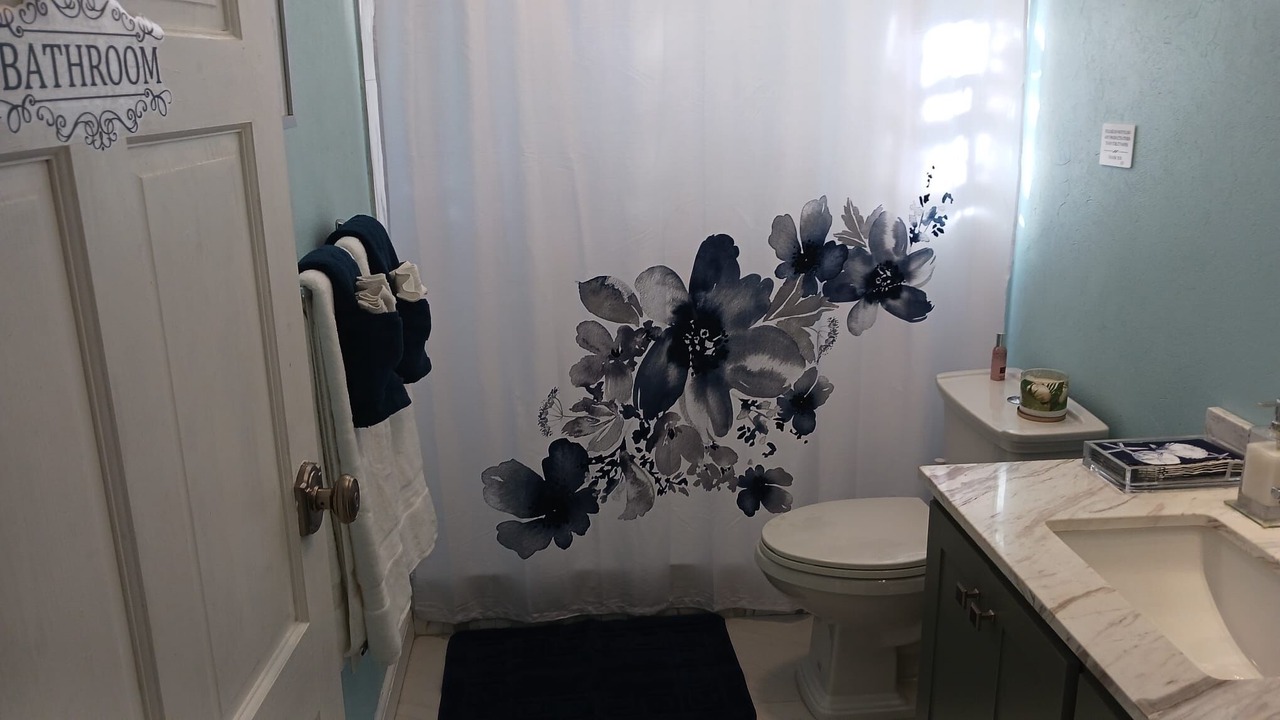 Photo of Bathroom in Oistins