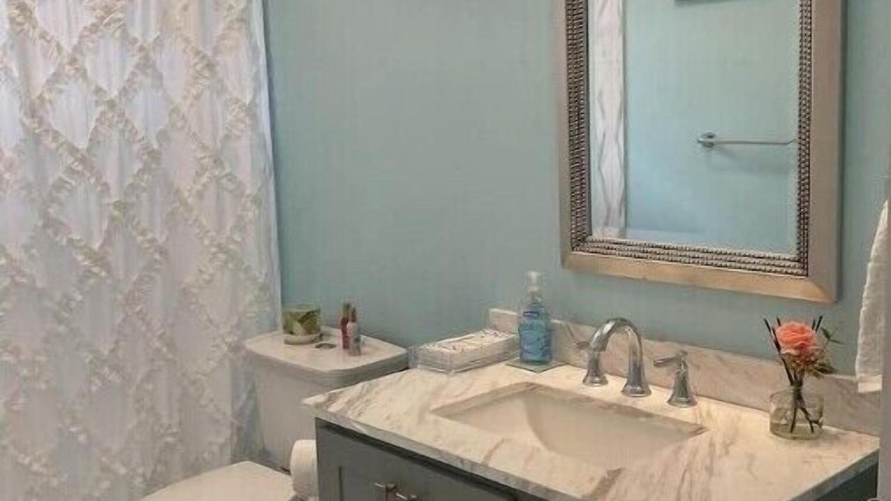 Photo of Bathroom in Oistins