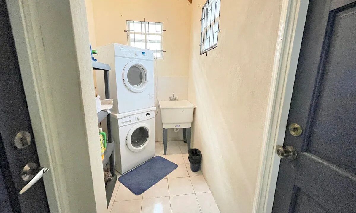 Photo of Bathroom in Oistins