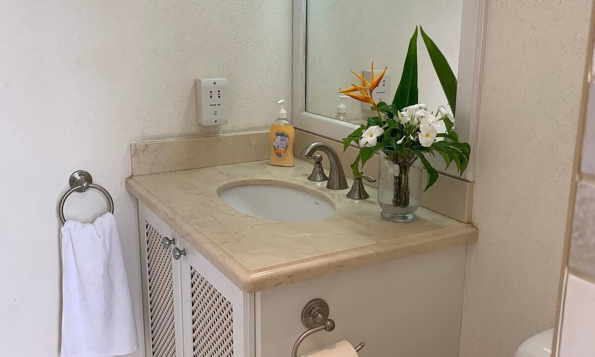 Photo of Bathroom in Reeds Bay