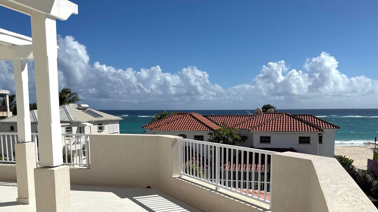 Photo of Patio Balcony in Silver Sands