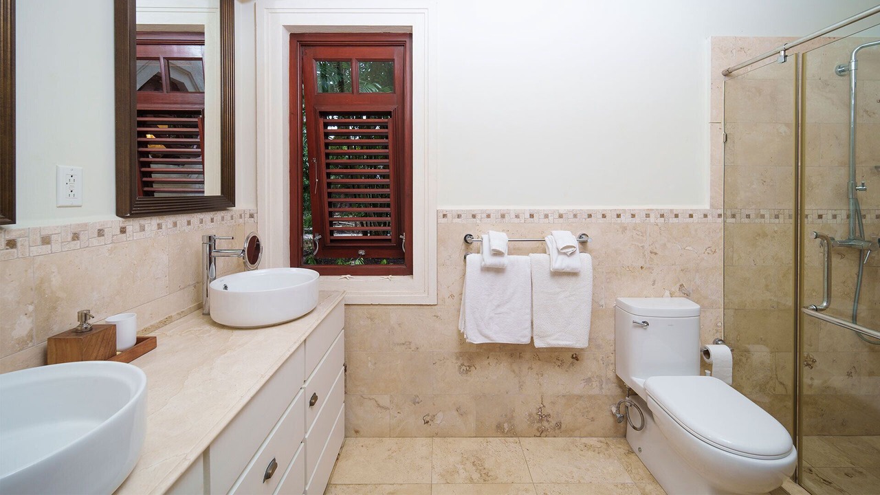 Photo of Bathroom in Gibbs Bay