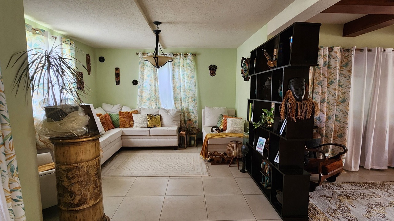 Photo of Livingroom in Retreat