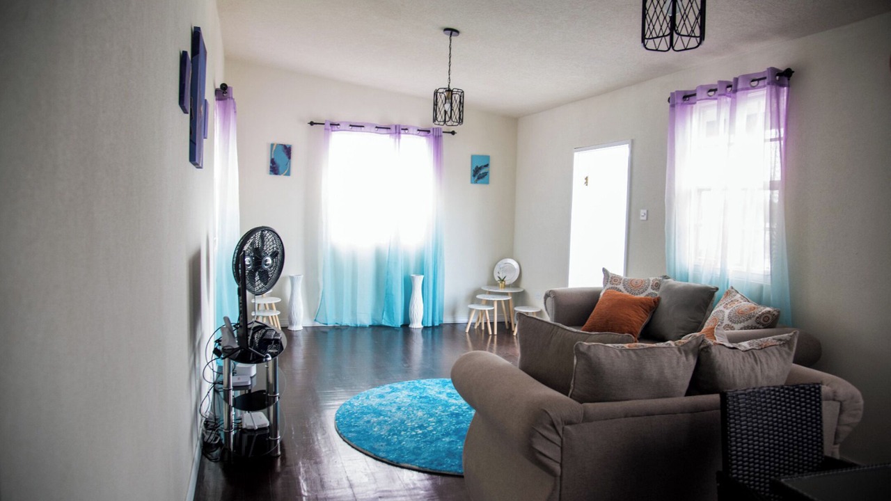 Photo of Livingroom in Dover