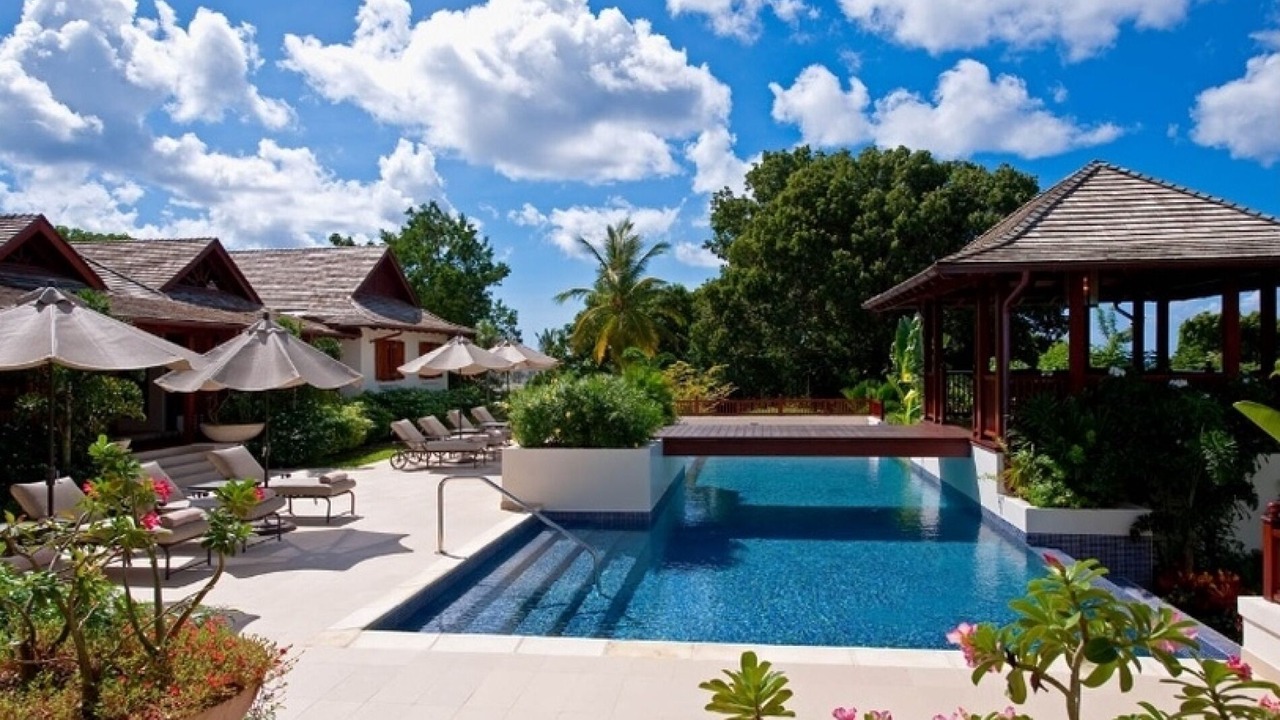 Photo of Outdoor in Halcyon Heights