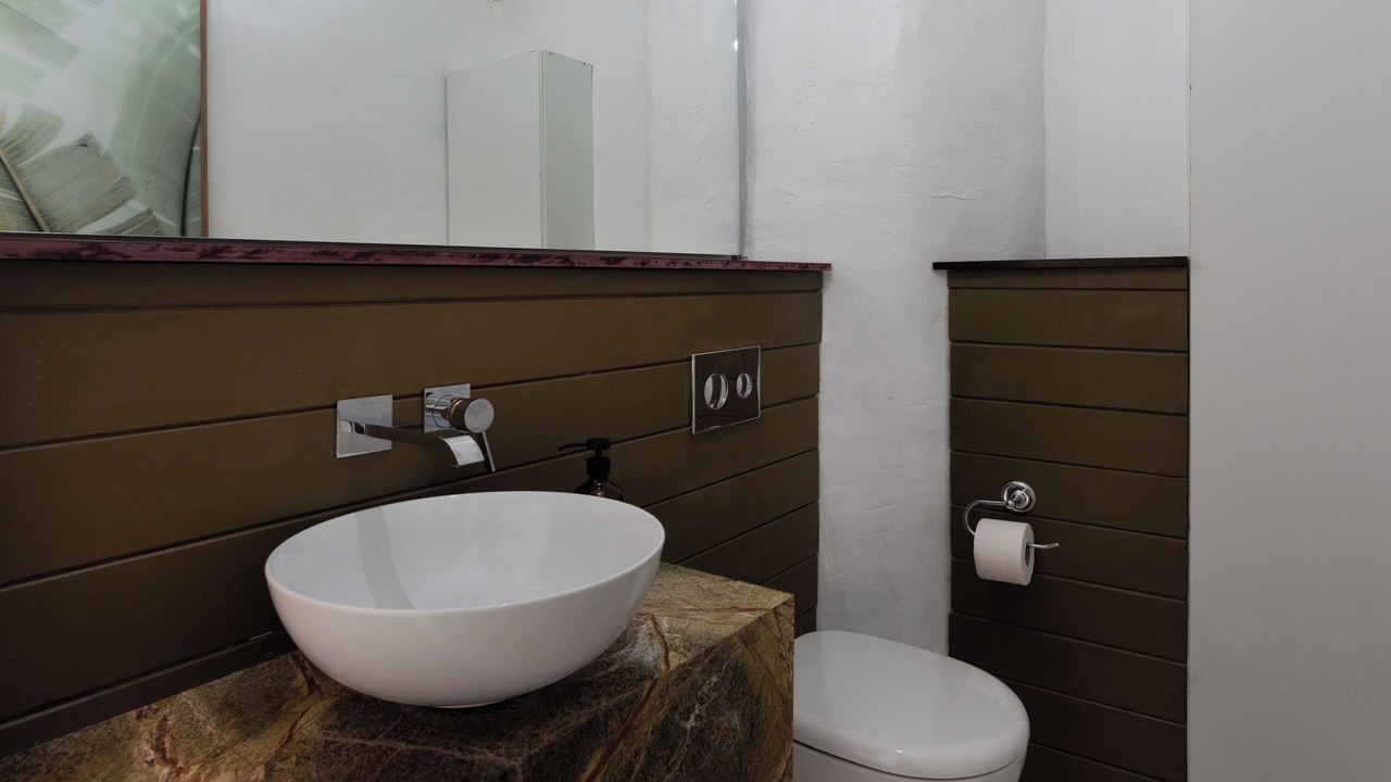 Photo of Bathroom in Lazaretto