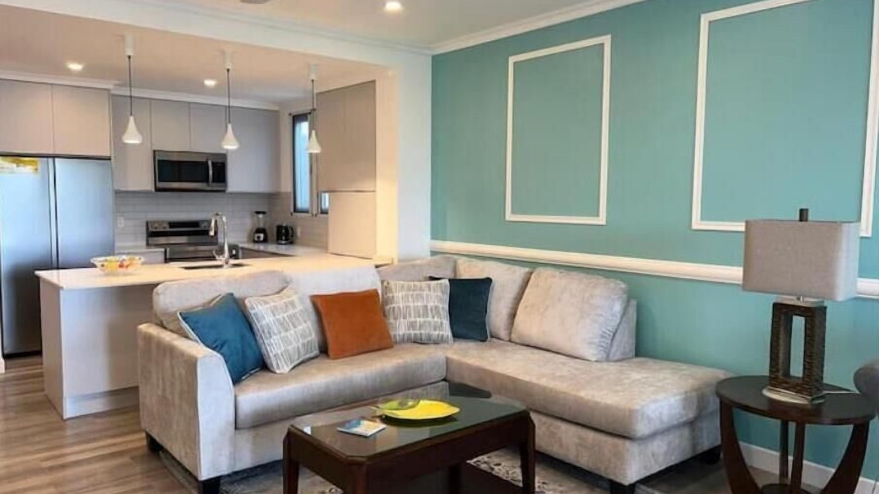 Photo of Livingroom in West Coast