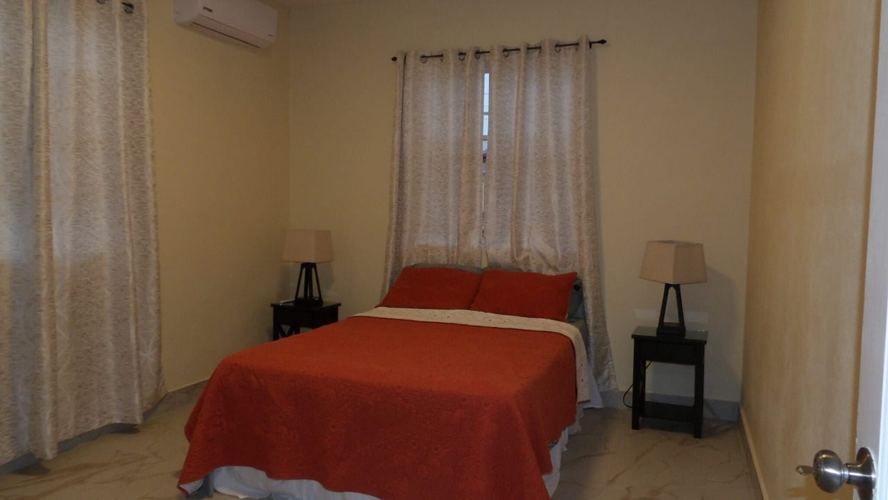 Photo of Bedroom in Enterprise