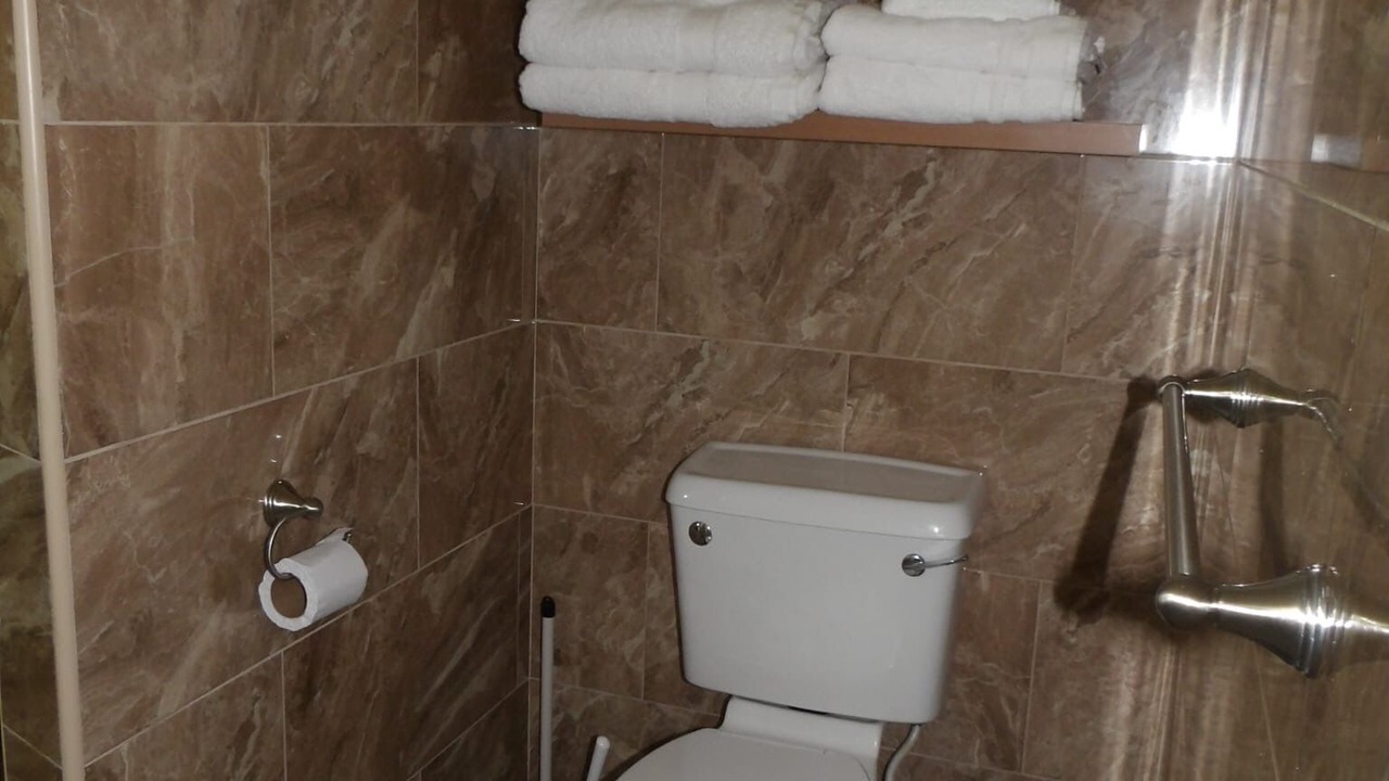 Photo of Bathroom in Enterprise
