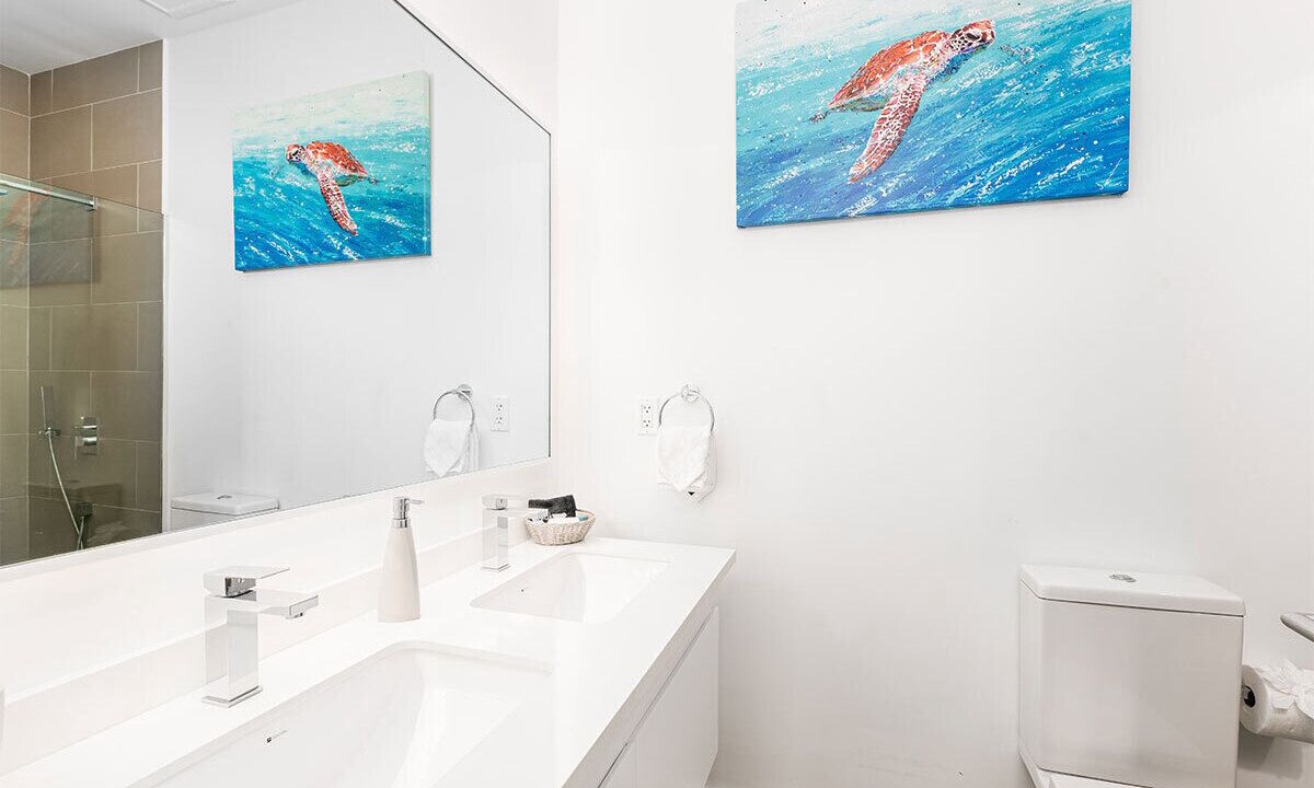 Photo of Bathroom in Merlin Bay