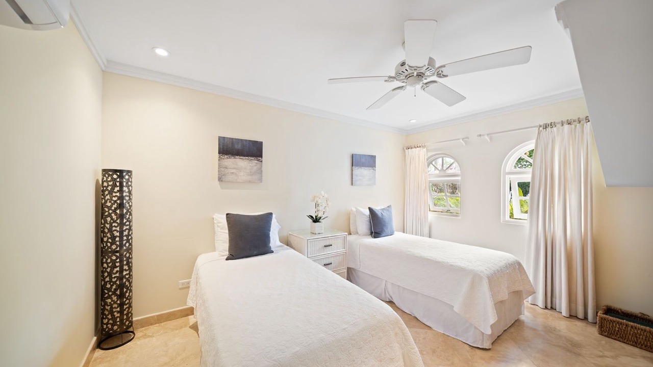 Photo of Bedroom in Merlin Bay