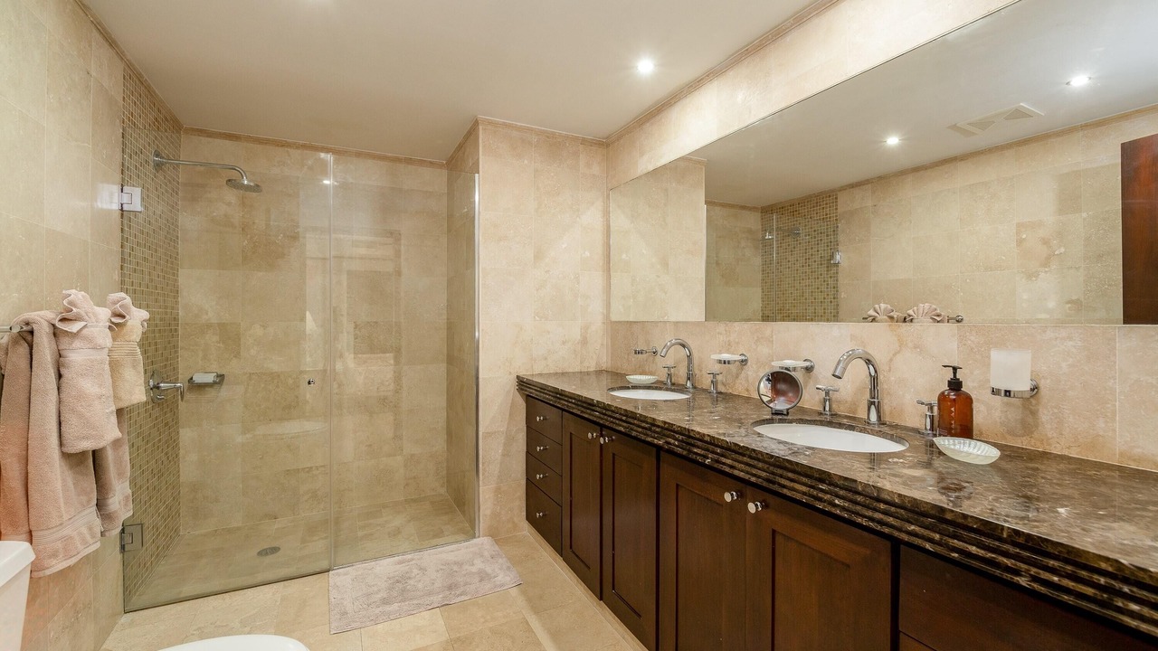 Photo of Bathroom in Bowling Alley Hill