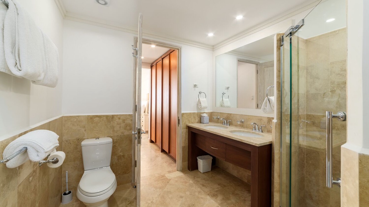 Photo of Bathroom in Prospect