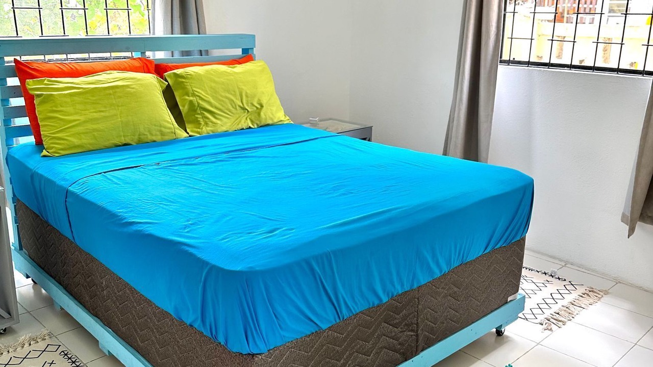 Photo of Bedroom in Oistins
