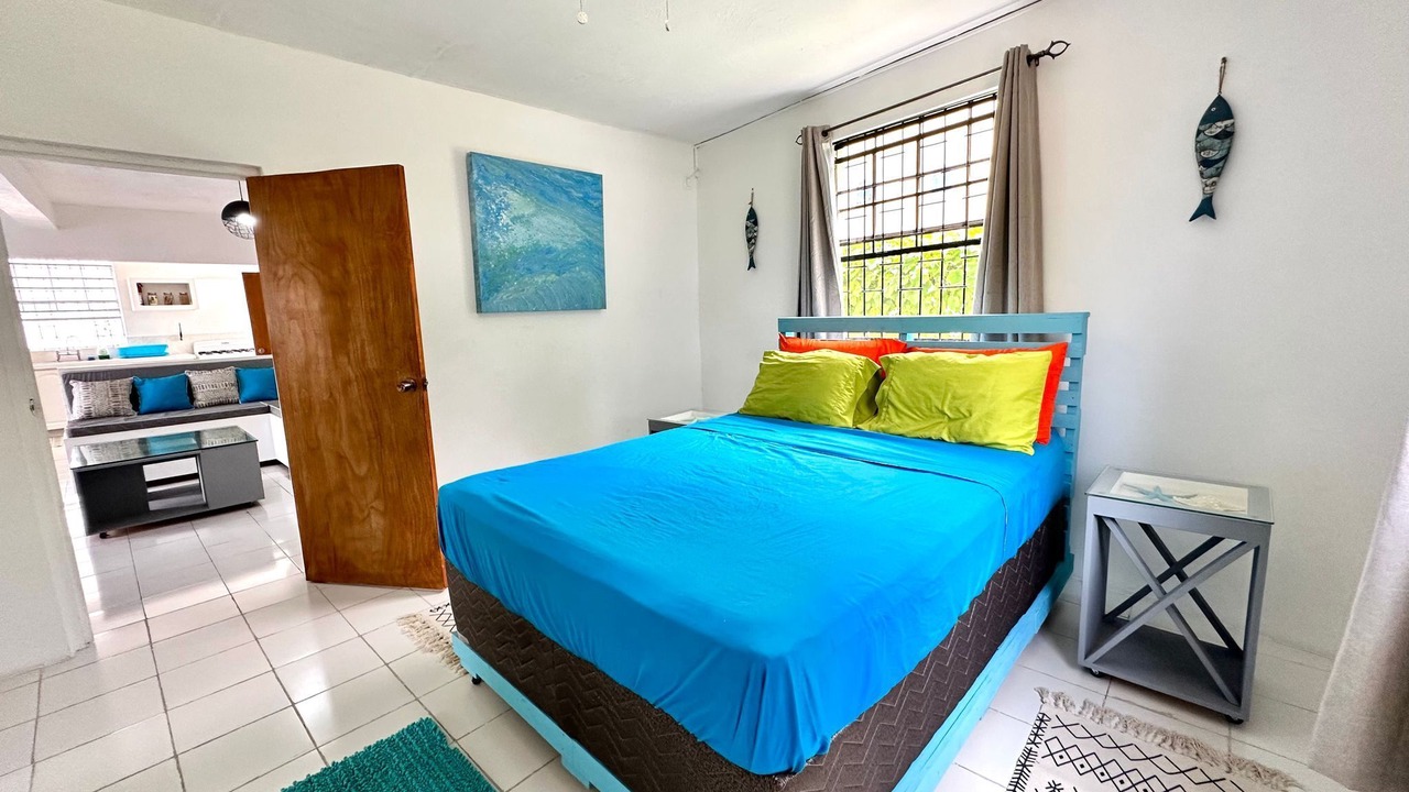 Photo of Bedroom in Oistins
