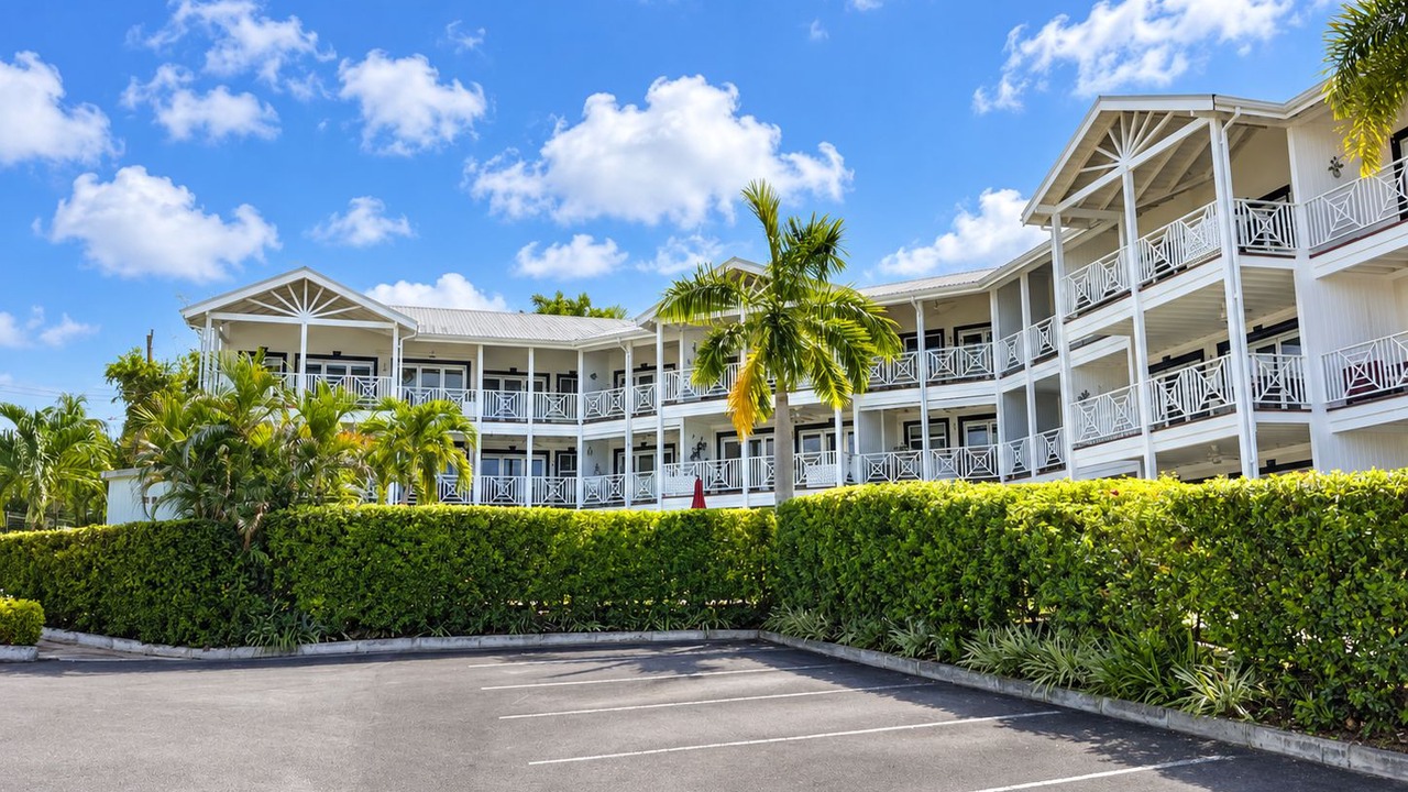 Photo of Outdoor in Weston