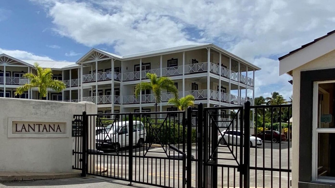 Photo of Outdoor in Weston