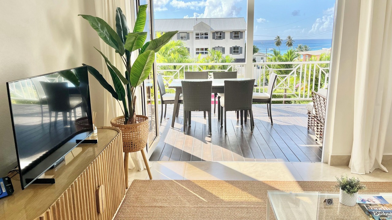 Photo of Livingroom in Weston
