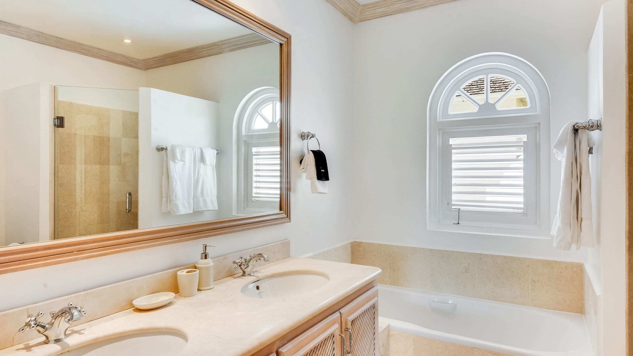 Photo of Bathroom in Mount Standfast