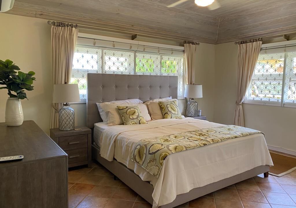 Photo of Bedroom in Long Bay