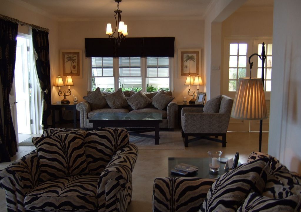 Photo of Livingroom in Apple Hall