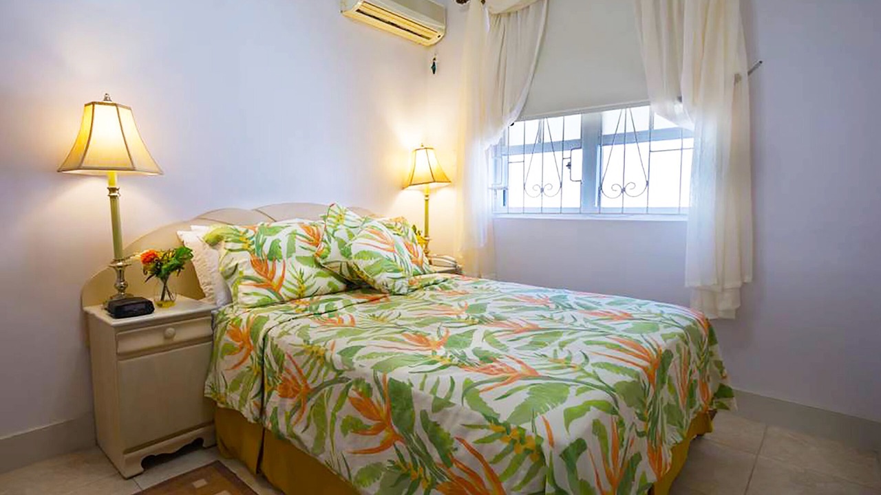 Photo of Bedroom in Reeds Bay