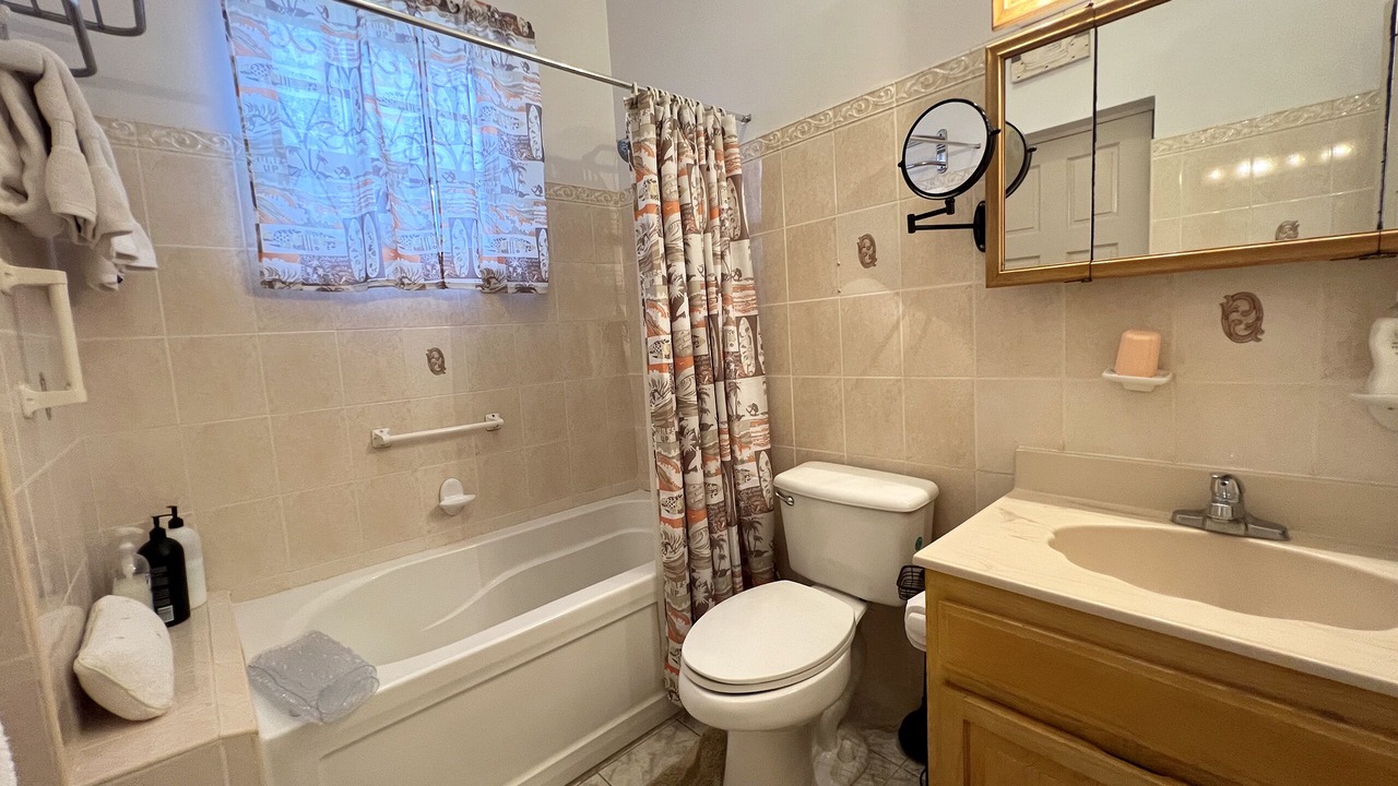 Photo of Bathroom in Reeds Bay
