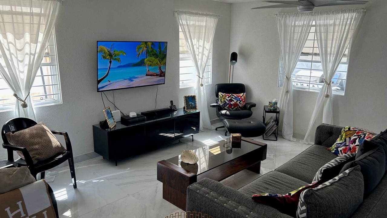Photo of Livingroom in Fitts Village
