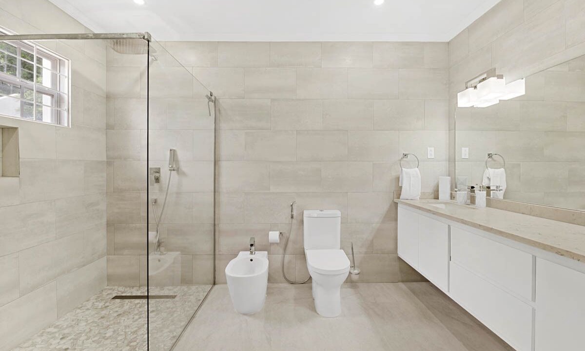 Photo of Bathroom in Sunset Crest