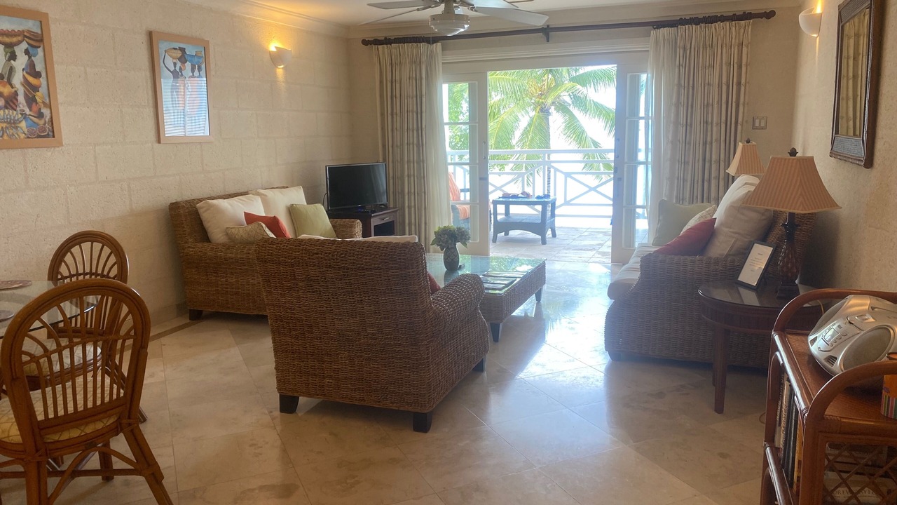 Photo of Livingroom in Old Trees Bay