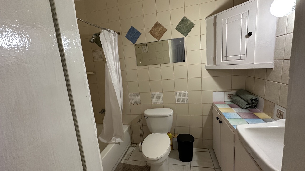 Photo of Bathroom in Oistins