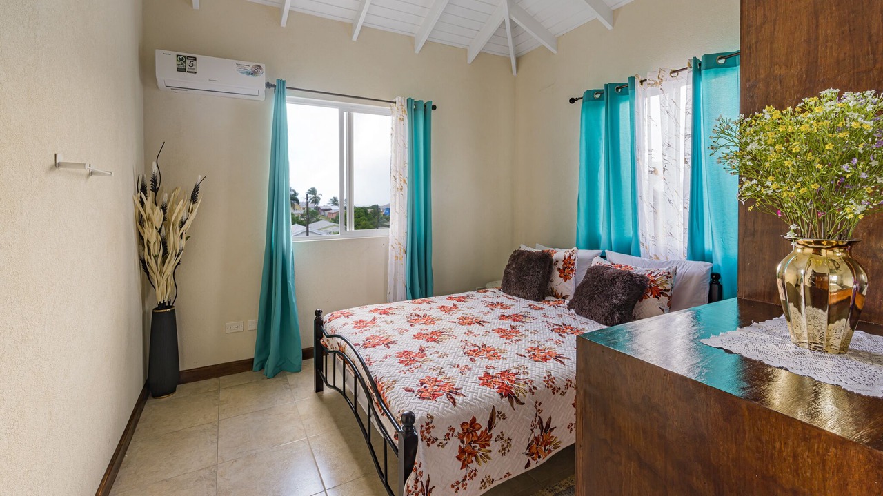 Photo of Bedroom in Christie