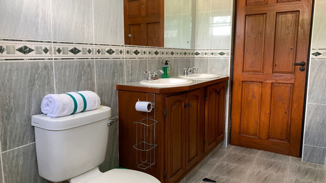 Photo of Bathroom in Ragged Point