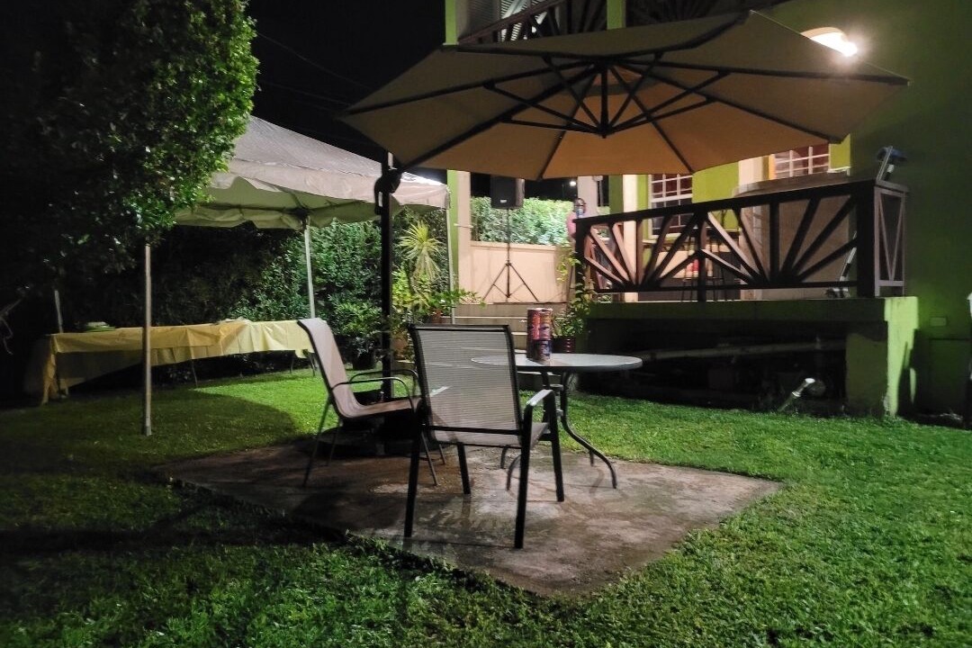 Photo of Patio Balcony in Ivy