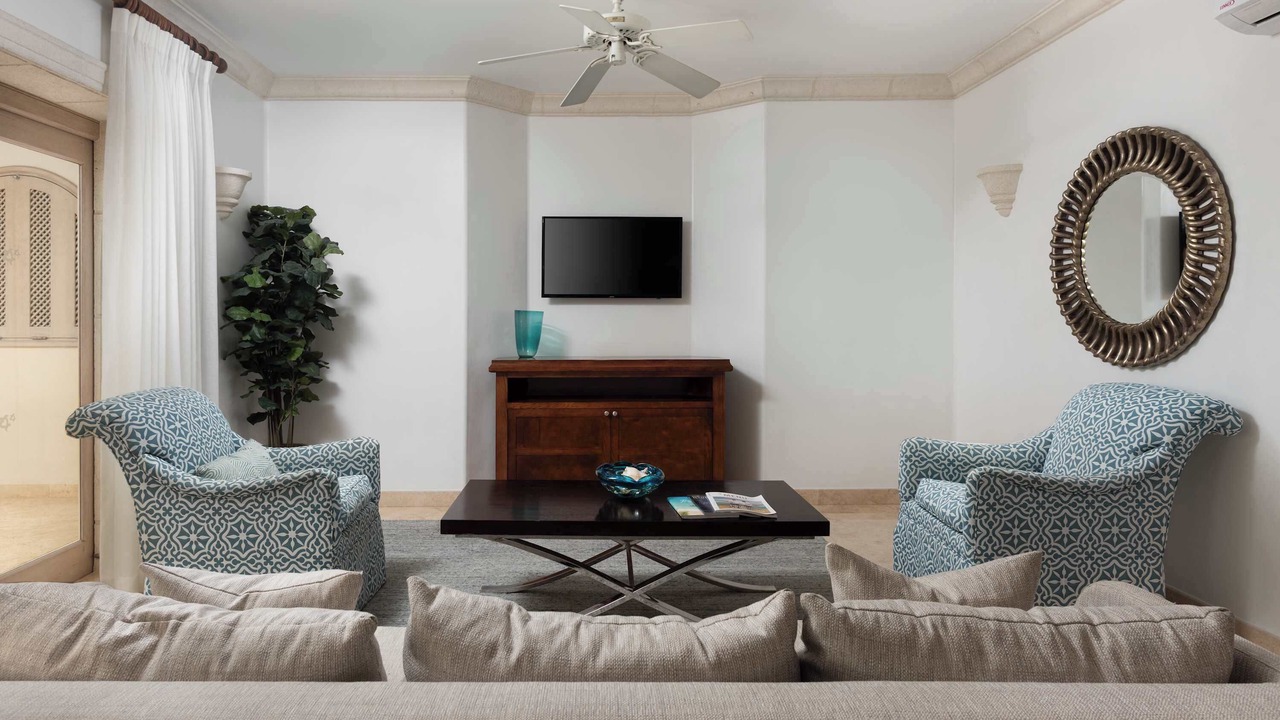 Photo of Livingroom in Little Battaleys
