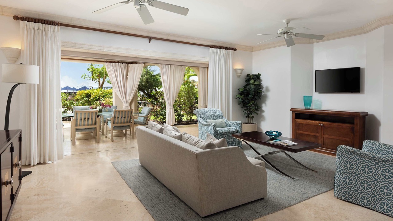 Photo of Livingroom in Little Battaleys